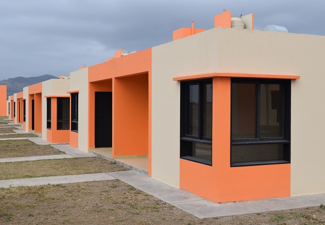 140717 El IVUJ entregó viviendas en El Carmen web