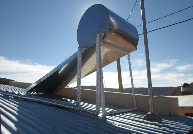 3.Termotanque solar producido por JuySolar para Viviendas IVUJ OK